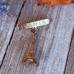 Vintage Paris Eiffel Tower Charm Souvenir Estate Pin Brooch Gold Tone